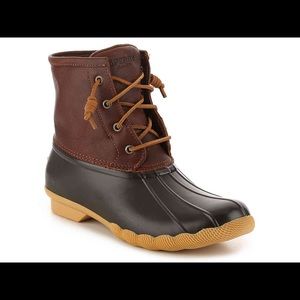 Sperry saltwater boot